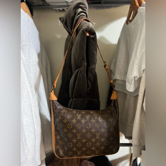 Louis Vuitton Handbags - Louis Vuitton Monogram Boulogne Shoulder Bag
